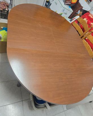 Tavolo in legno