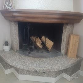 caminetto a legna Edilkamin angolare