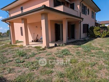 Quadriloca situato a Rivalta scrivia ( Tortona)