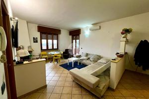 4 LOCALI A CASTEL MELLA