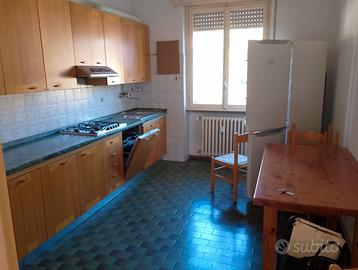 Ampio quadrilocale con box