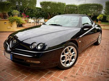 Alfa romeo spider
