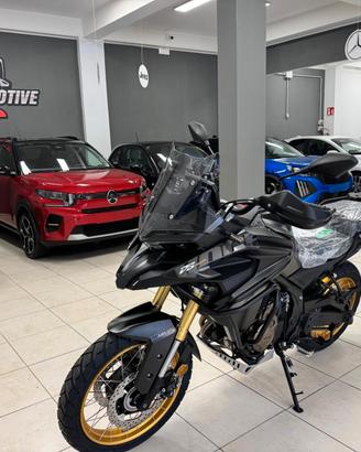 Voge Valico 625 TOTAL BLACK da 65 al mese