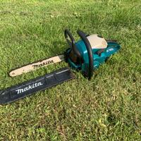 Motosega professionale Makita 43cc