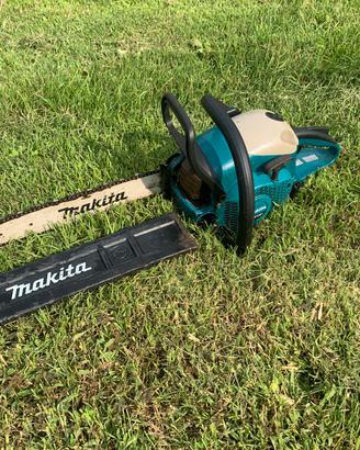 Motosega professionale Makita 43cc