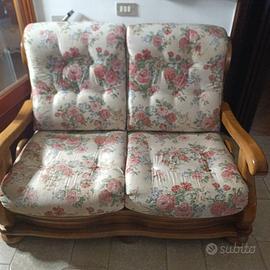 divano 2 posti