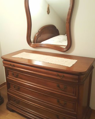 Camera da letto stile classico