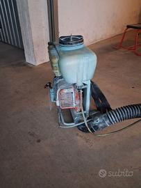 Atomizzatore a spalla efco AT 8000