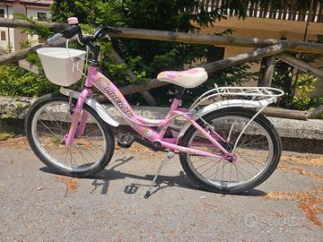 Bicicletta per bambina