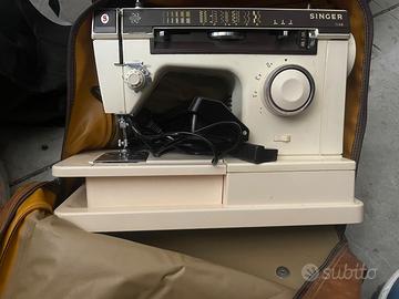 Macchina da cucire Singer 7136 vintage