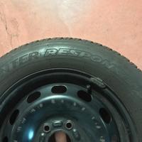 gomme invernali con cerchi DUNLOP