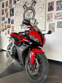Honda CBR 600 RR