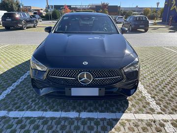 Mercedes-Benz CLA 180