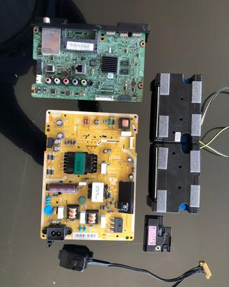 Schede TV SAMSUNG UE40j5202ak