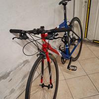 Bici da corsa tg.M manubrio dritto