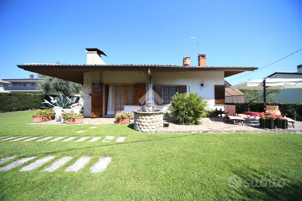 VILLA SINGOLA A GARDA - Vista 3
