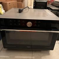 Forno a microonde Whirpool 6th sense
