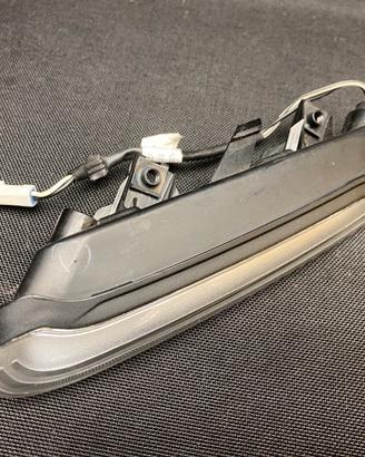 Indicatore di direzione anteriore sinistro