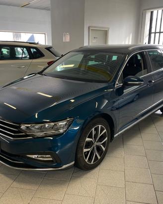 Volkswagen Passat Variant 2.0 TDI DSG Elegance Exe