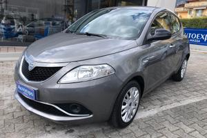 Lancia Ypsilon 1.2 69 CV 5 porte PLATINUM UNICO PR