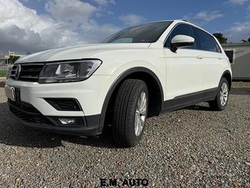 Volkswagen Tiguan 2.0 TDI SCR 4MOTION Business Blu