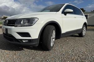 Volkswagen Tiguan 2.0 TDI SCR 4MOTION Business Blu