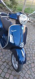 Piaggio Vespa 300 gts abs