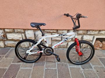 BMX Bicicletta