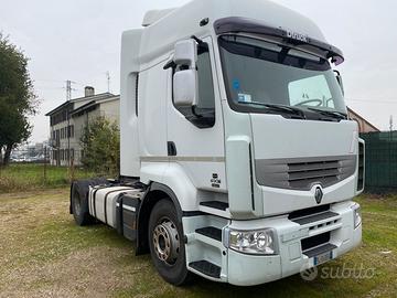 Renault Premium 450