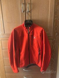 Giacca Montura tecnica – colore rosso