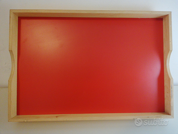 Vassoio di legno smaltato