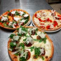 Pizzaiolo o aiuto pizzaiolo