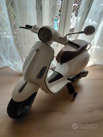 Vespa elettrica bambino