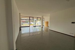 NEGOZIO A VILLA DEL CONTE