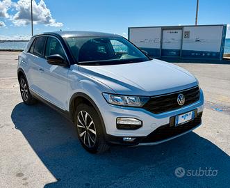 VW T-Roc 1.6 tdi 116 cv manuale 2020