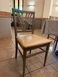 Circa 120 sedie in legno stile shabby con seduta i