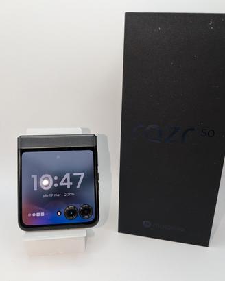 Motorola Razr 50 (2024) - 256GB / 8GB RAM 