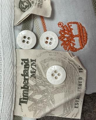 Set di bottoni Timberland cin logo ed etichette