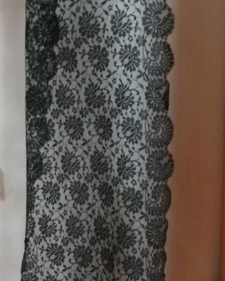 Stola/ mantilla/ sciarpa in pizzo di cotone. 