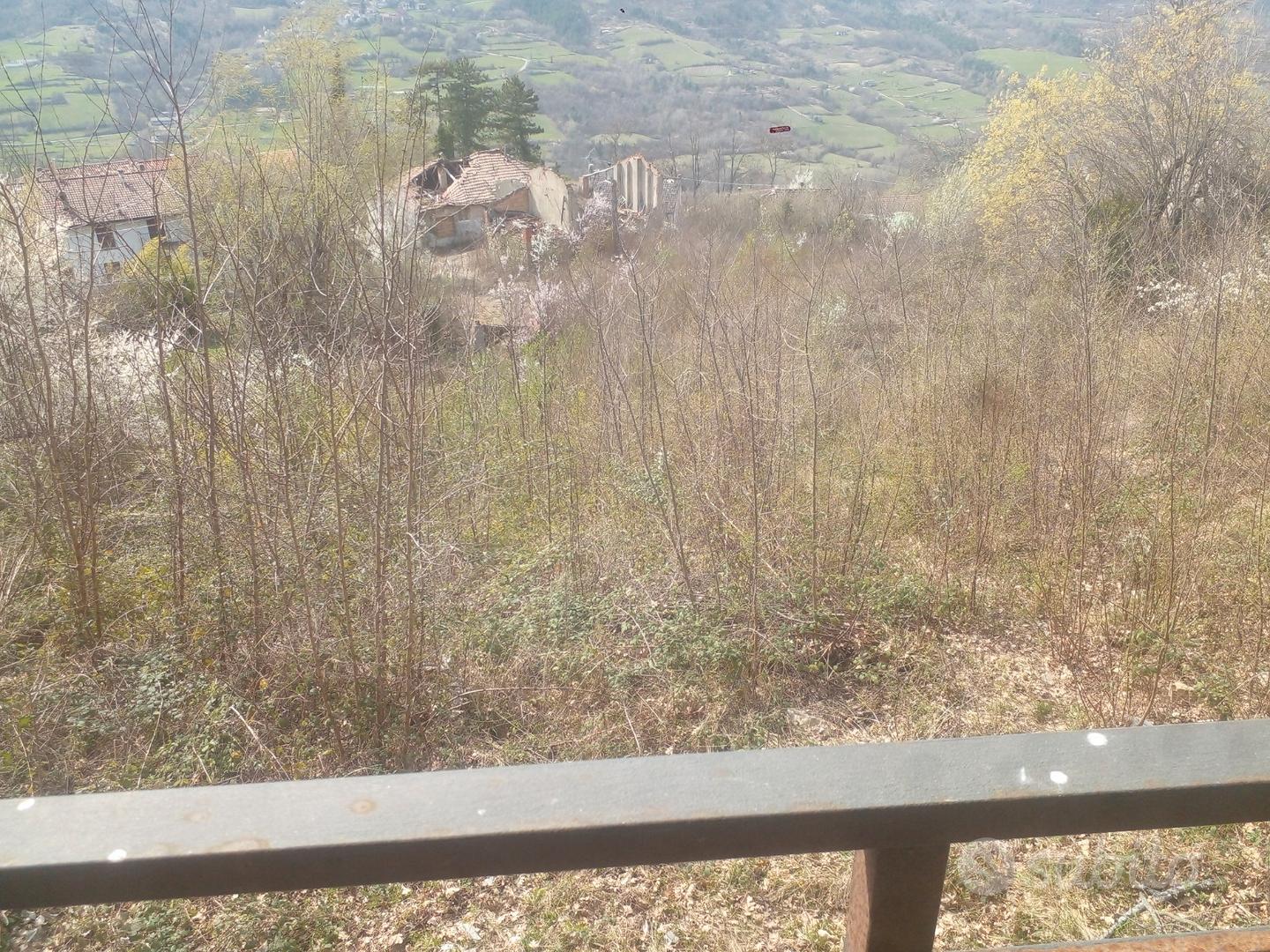 Casa in costruzione, terreni i rustici - Vista 2
