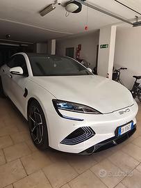BYD SEAL 100% ELETTRICA 320CV