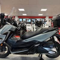Honda Forza 350