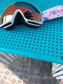 sci bastoncini attacchi ....