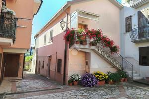 CASA SEMINDIPENDENTE A MANOCALZATI