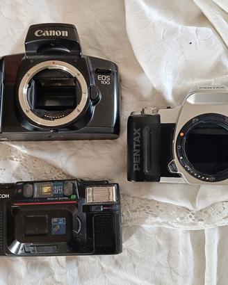 kit fotocamere Canon Pentax Ricoh 