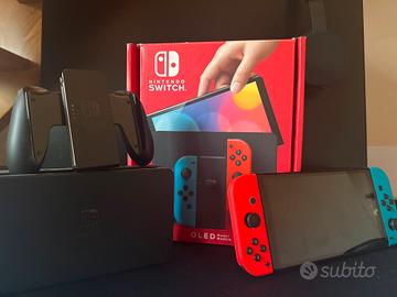 Nintendo Switch OLED(neon rosso/blu) con scatola e