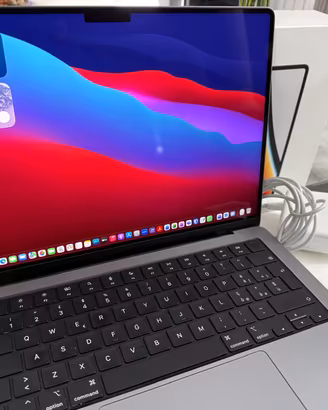 Apple Macbook PRO 14 - 2021 - 32GB - 1TB disco