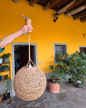 lampadario  in rattan