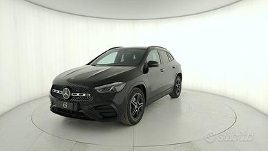 MERCEDES-BENZ GLA 180 d Automatic
