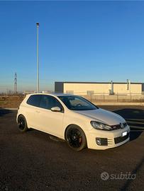 Volkswagen Golf GTI 6 DSG 211CV Anno 2011